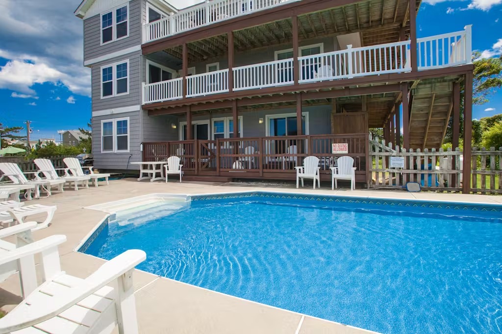 luxury-virginia-beach-vacation-house-rental-private-pool-01